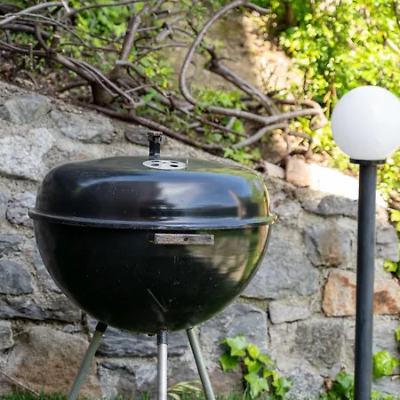 Lejlighed Casa Con Parcheggio, Piscina Giardino, Barbecue