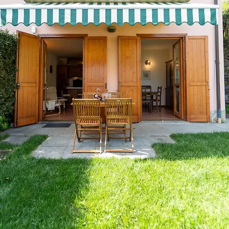 Lejlighed Casa Con Parcheggio, Piscina Giardino, Barbecue *