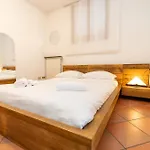 Апартаменты Casa Con Parcheggio, Piscina Giardino, Barbecue