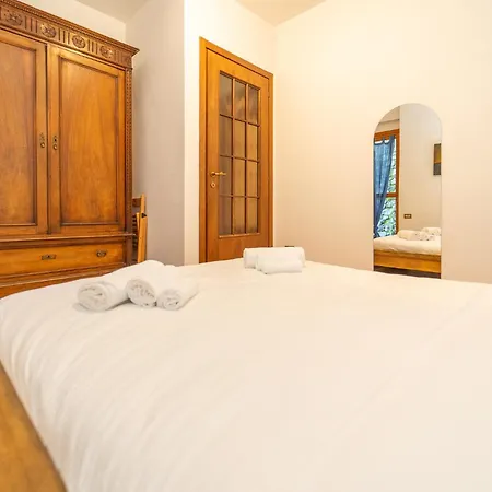 Апартаменты Casa Con Parcheggio, Piscina Giardino, Barbecue