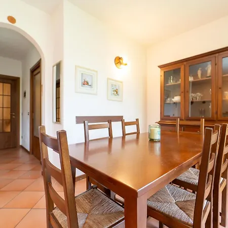 Casa Con Parcheggio, Piscina Giardino, Barbecue Apartment