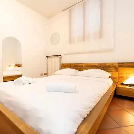 Casa Con Parcheggio, Piscina Giardino, Barbecue *