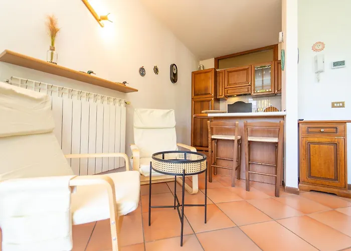 Casa Con Parcheggio, Piscina Giardino, Barbecue Sala Comacina